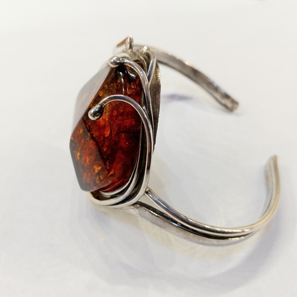 Unique FAUX Amber Sterling Silver Cuff Bracelet - Picture 3 of 6